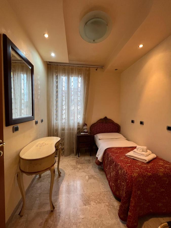 Inn Βενετία Εξωτερικό φωτογραφία
